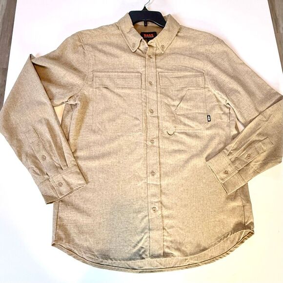 NWT  Bass Outdoor Men's Heathered Flannel Sandy Beige color, Button-Down Shirt. - Picture 7 of 16